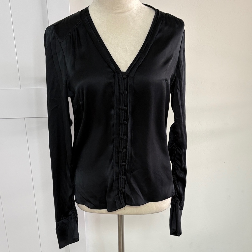 Veronica Beard Black Silk V-Neck Button Front Blouse